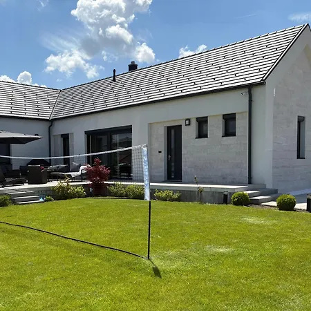 Csillagoesveny Villa Piliscsaba